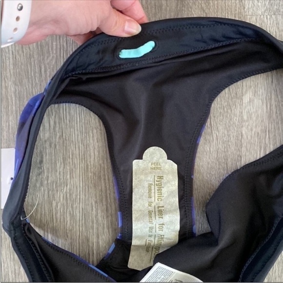 Athleta Freestyle Camo Small, cheeky coverage Sz M NWT - Picture 6 of 9